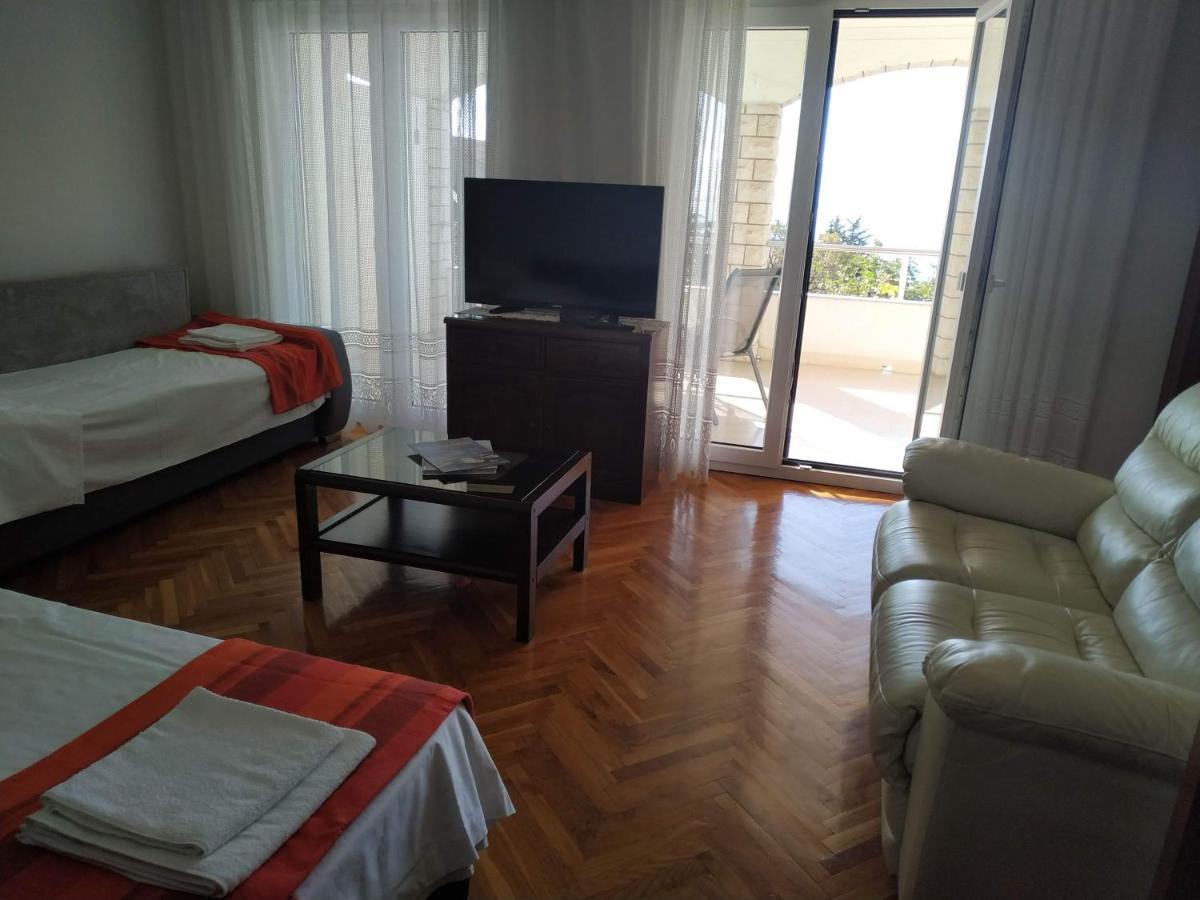 Apartments Marino Novi Vinodolski Luaran gambar