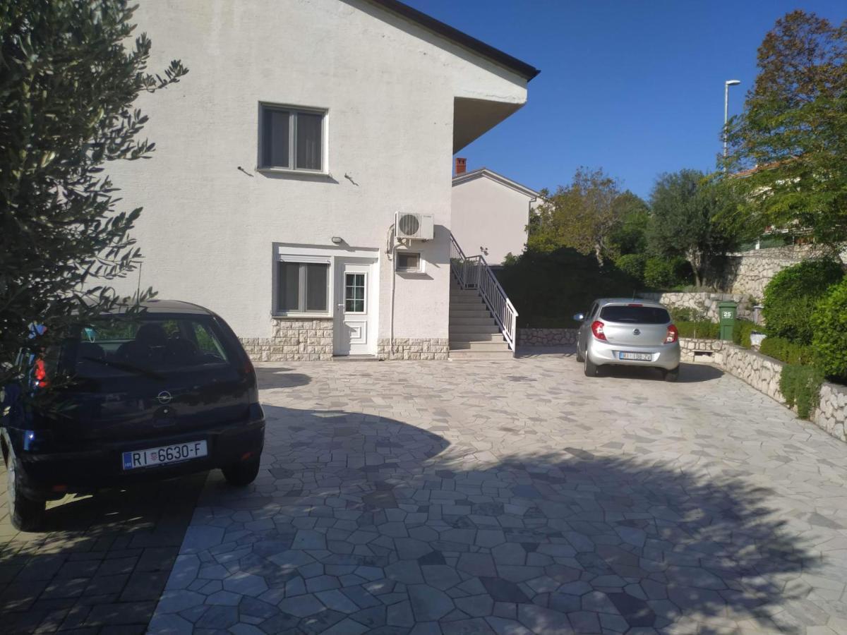 Apartments Marino Novi Vinodolski Luaran gambar