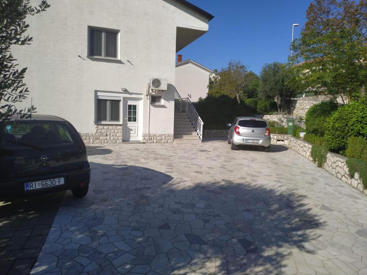 Apartments Marino Novi Vinodolski Luaran gambar